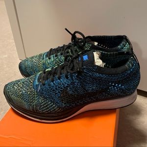 Nike Flyknit Racers